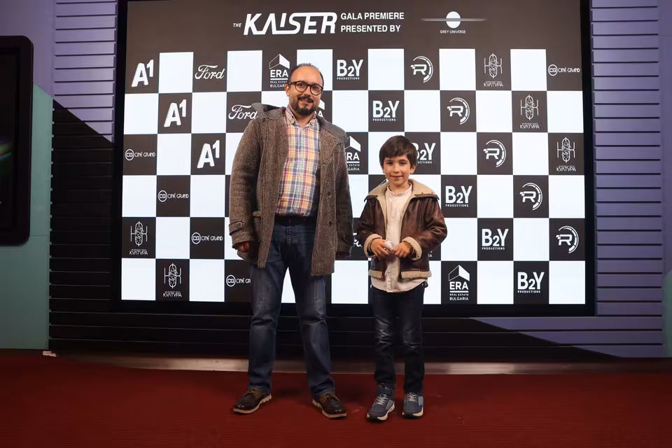 Guests at the sponsor board, The Kaiser gala premiere