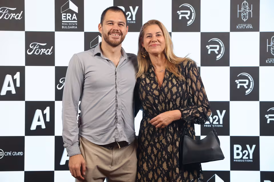 Guests at the sponsor board, The Kaiser gala premiere