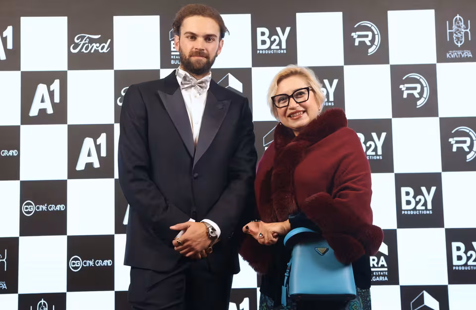 Guests at the sponsor board, The Kaiser gala premiere