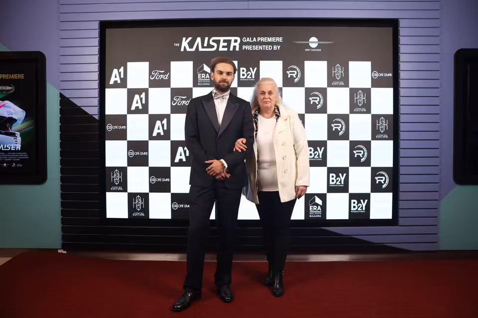 Guests at the sponsor board, The Kaiser gala premiere