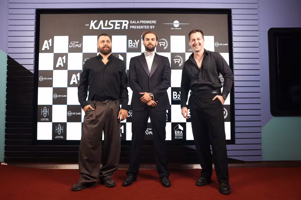 Guests at the sponsor board, The Kaiser gala premiere