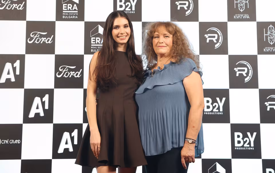 Guests at the sponsor board, The Kaiser gala premiere
